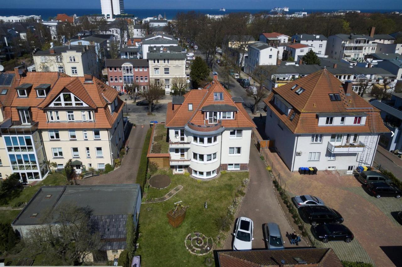 Ferienwohnungen Warnemuende 罗斯托克 外观 照片
